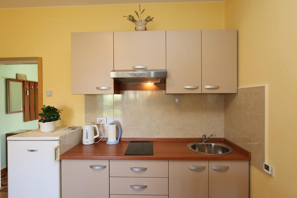 Apartment Mihajic M Klimno Zewnętrze zdjęcie