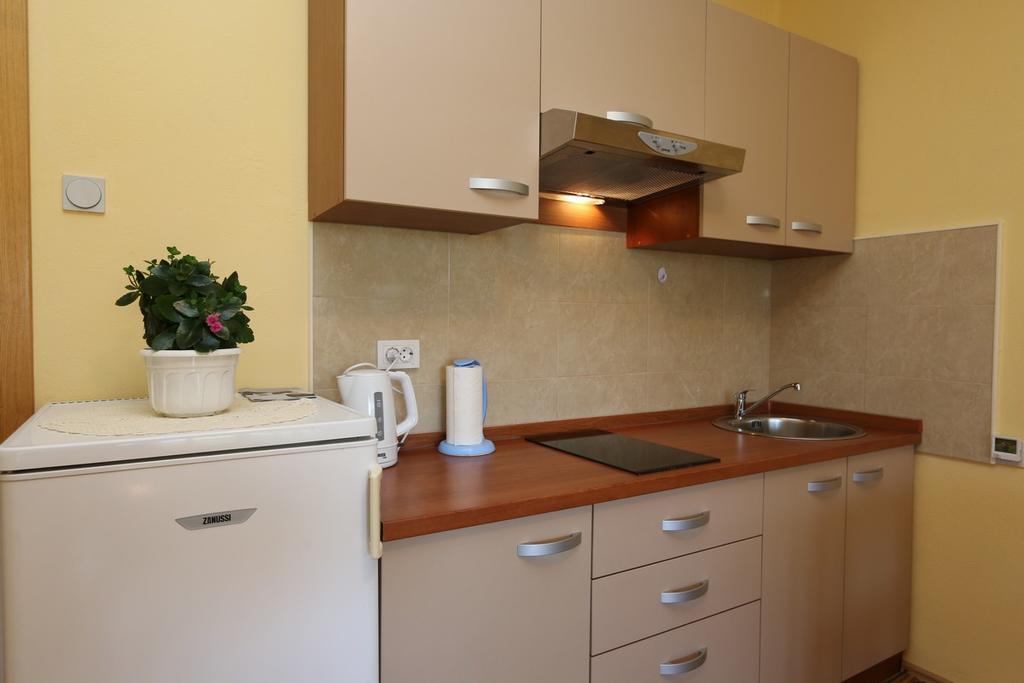 Apartment Mihajic M Klimno Zewnętrze zdjęcie